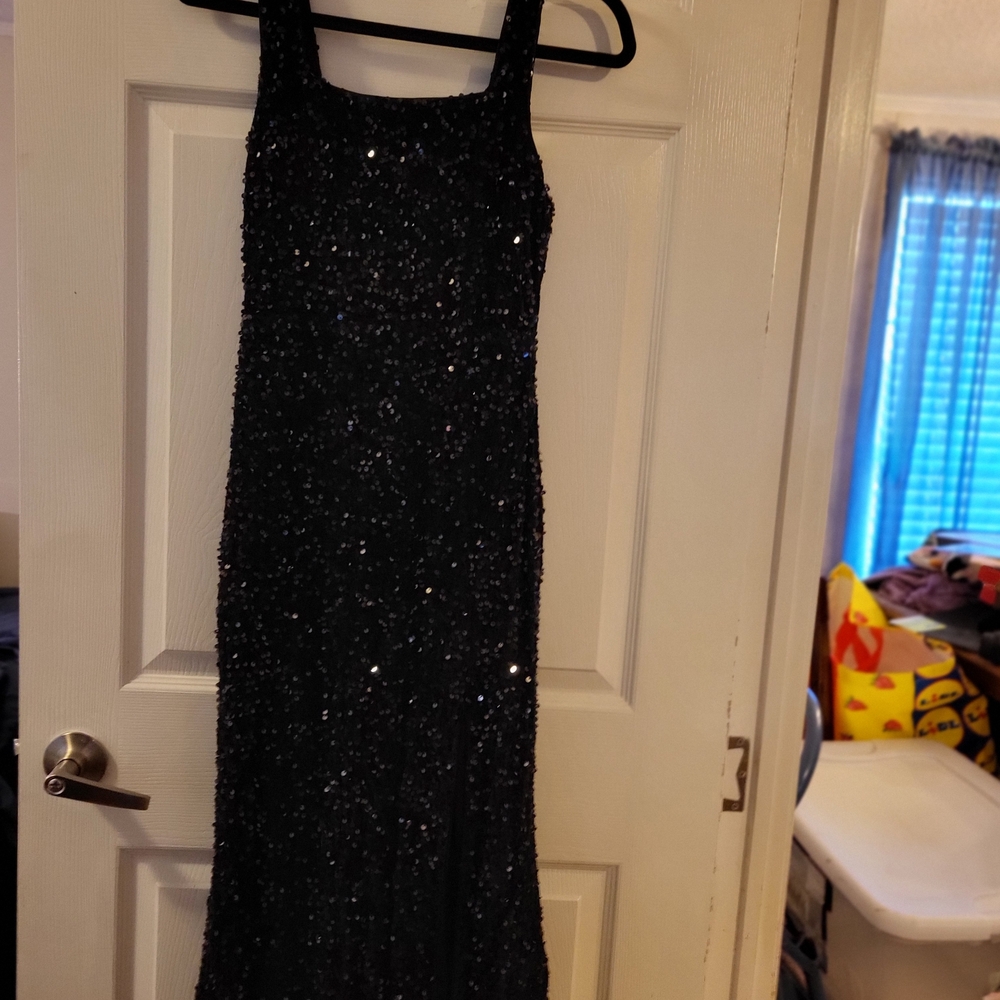 Black Sequin Sleeveless Dress
